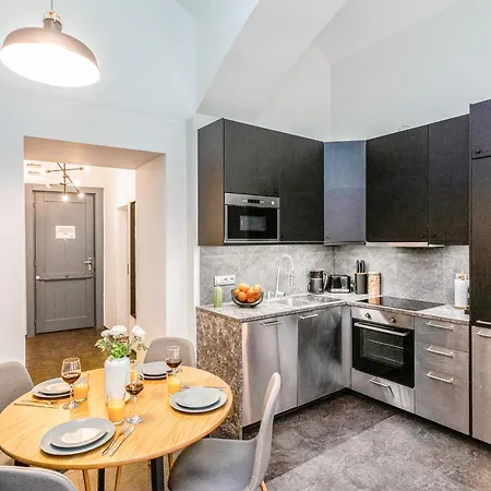 Old Town Riverside Loft